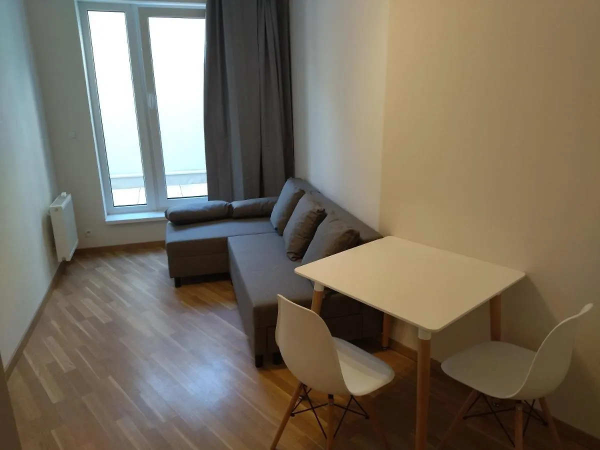 Brand New Two Room Apartment #34 With Free Secure Parking In The Center Prag